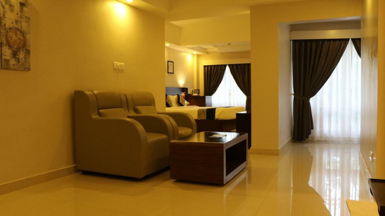 All Season'S D'Fort Ayurvedic Resort Kollam Exteriör bild